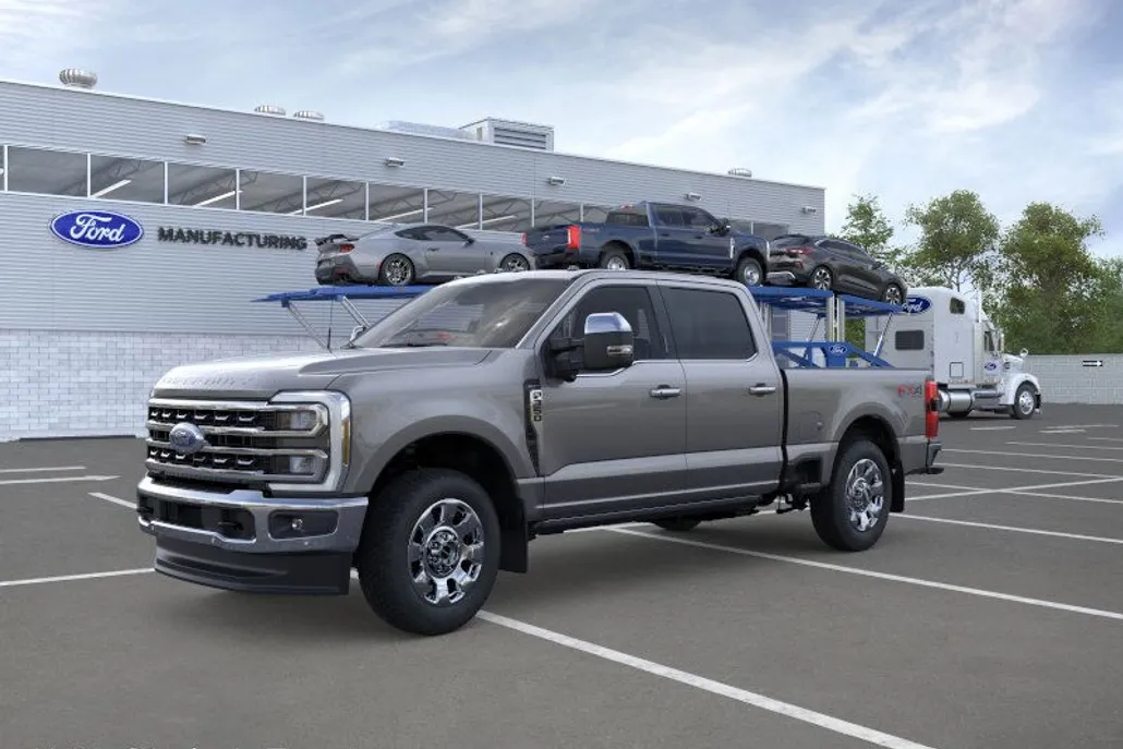 2026 Ford F-350 Lariat photo 1