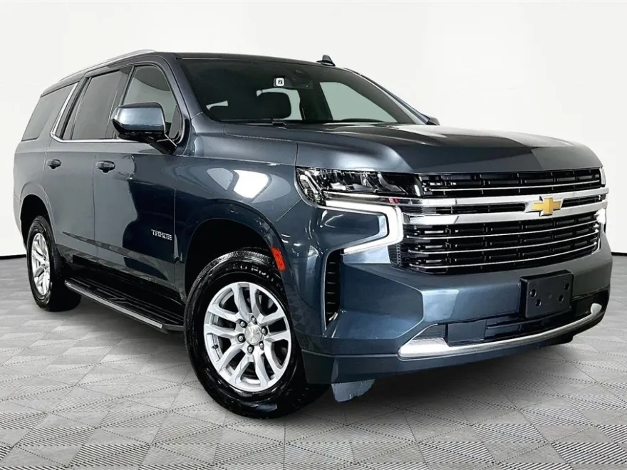 2021 Chevrolet Tahoe LT photo 1