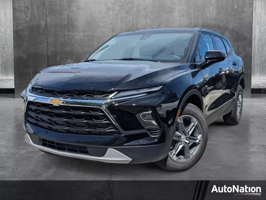 2025 Chevrolet Blazer 2LT photo 1