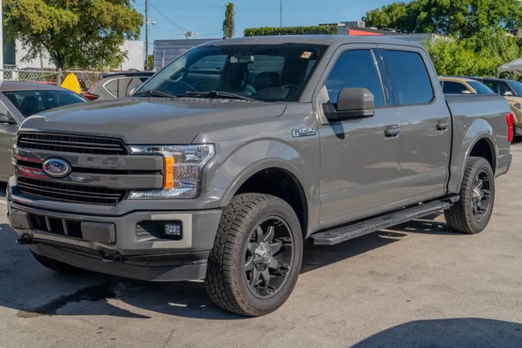 2018 Ford F-150 Lariat photo 1