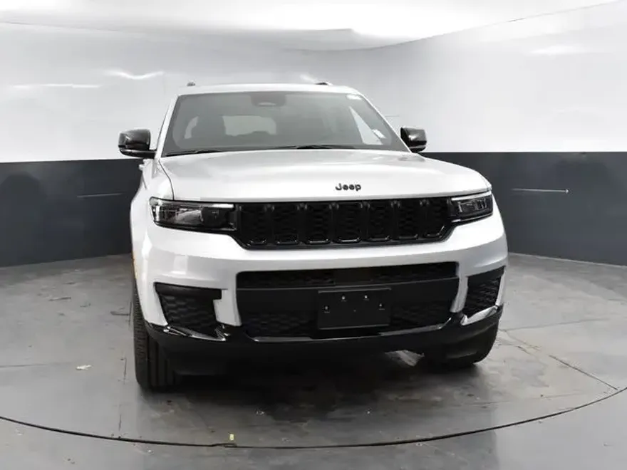 2025 Jeep Grand Cherokee Altitude X photo 1