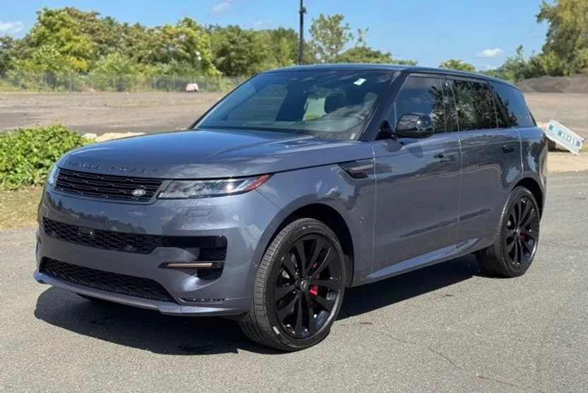 2025 Land Rover Range Rover Sport SE photo 1