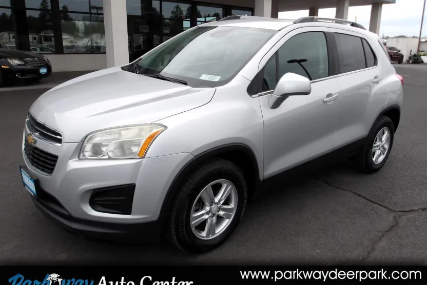 2015 Chevrolet Trax LS photo 1