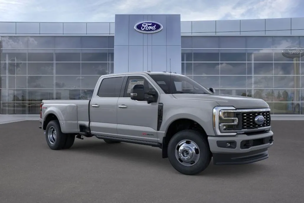 2026 Ford F-350 photo 1