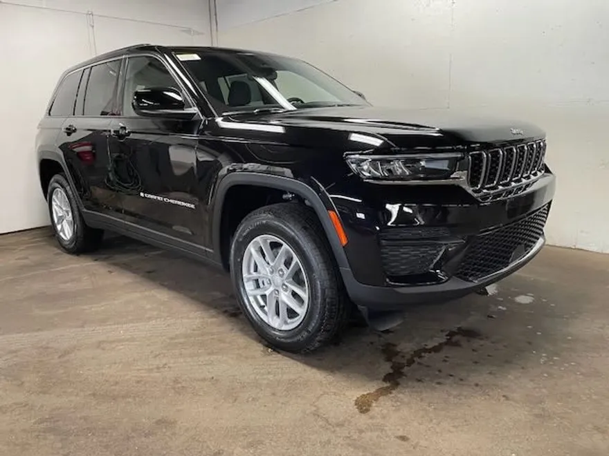 2024 Jeep Grand Cherokee Laredo X photo 1