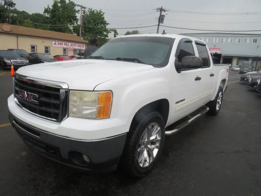 2011 Gmc Sierra 1500 SLE photo 1