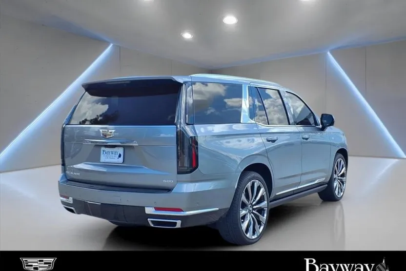 2025 Cadillac Escalade Premium Luxury photo 1