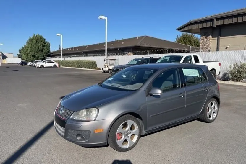 2009 Volkswagen Golf GTI photo 1
