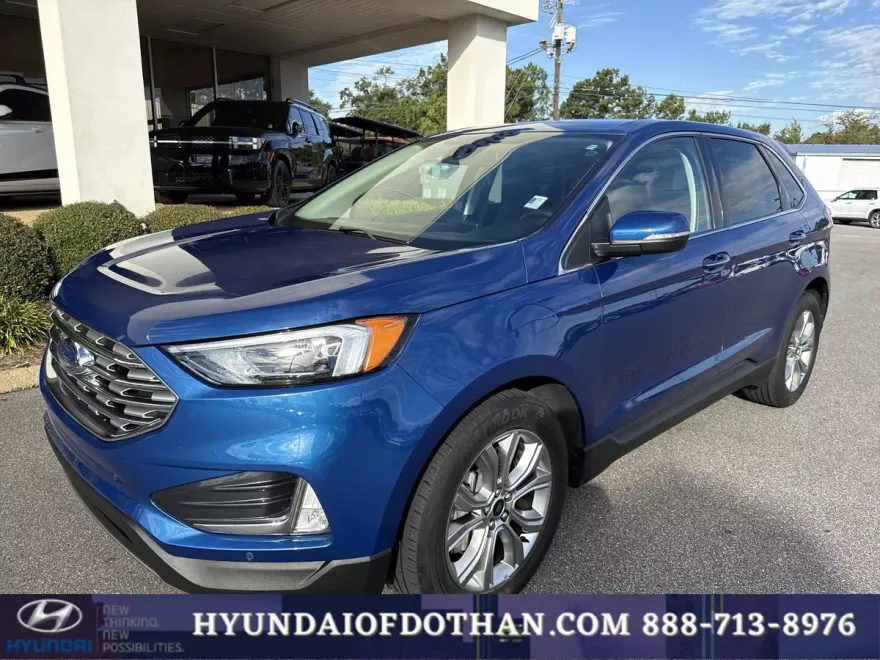 2024 Ford Edge Titanium photo 1