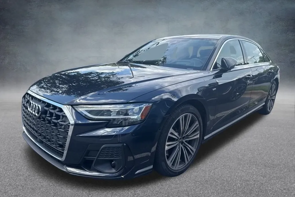 2024 Audi A8 L 55 Quattro photo 1