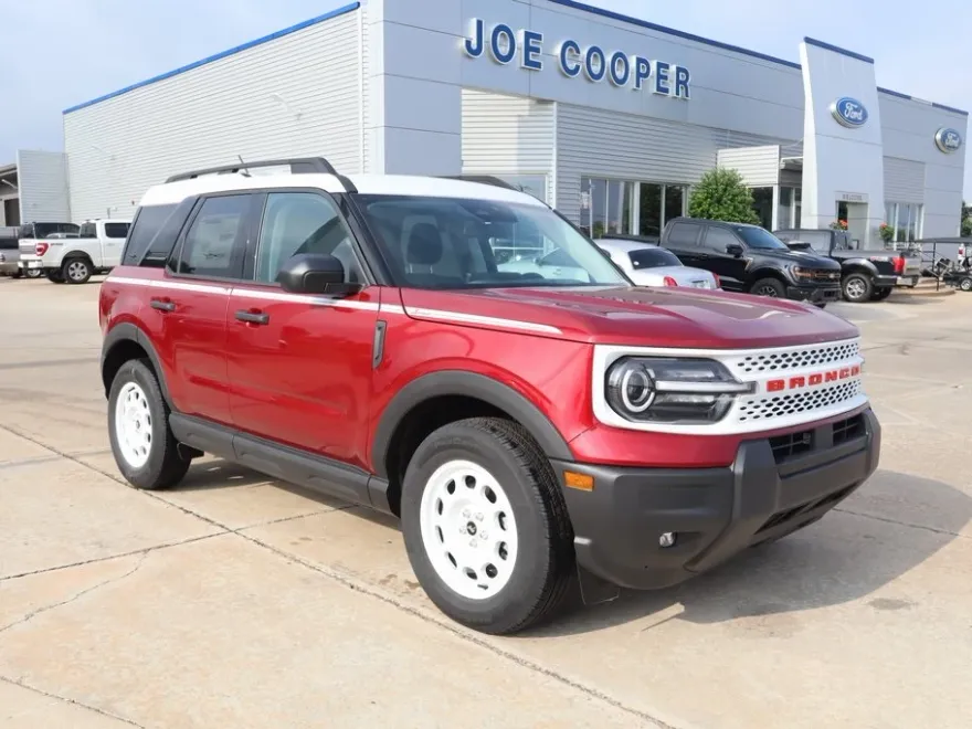 2025 Ford Bronco Sport Heritage photo 1