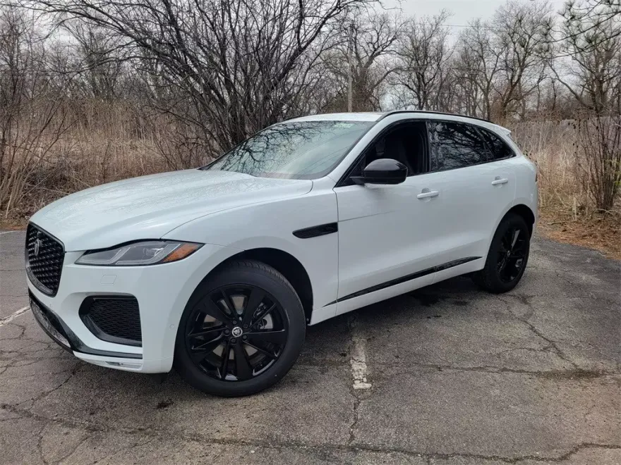 2026 Jaguar F-PACE P250 R-Dynamic S photo 1