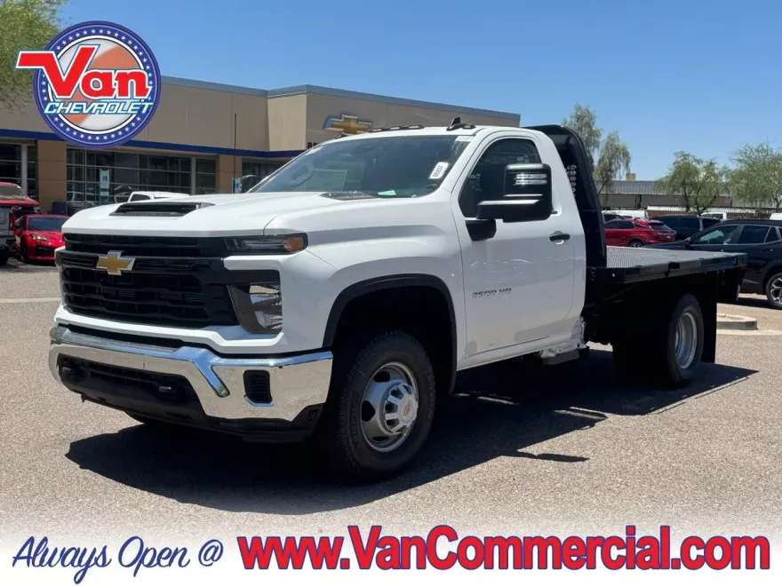 2025 Chevrolet Silverado 3500HD Work Truck photo 1
