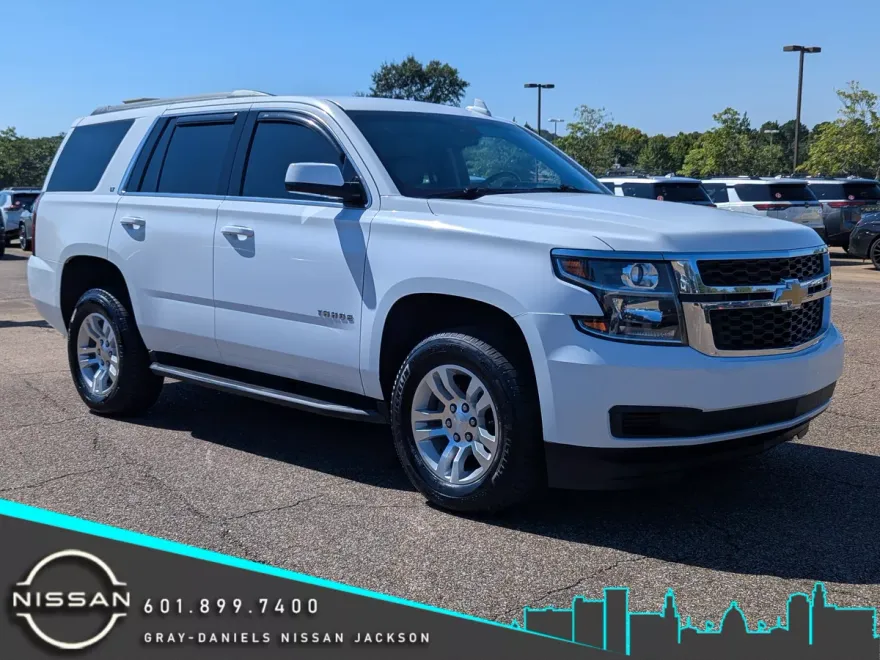 2019 Chevrolet Tahoe LT photo 1