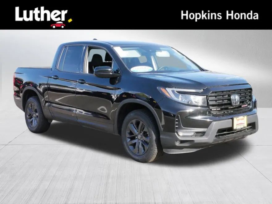 2021 Honda Ridgeline Sport photo 1
