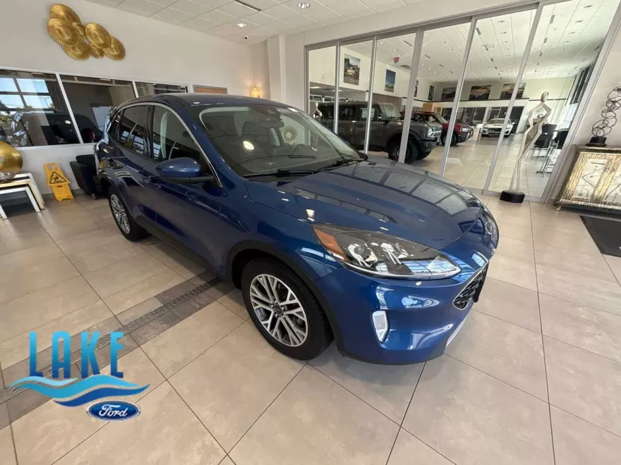 2022 Ford Escape SEL Hybrid photo 1