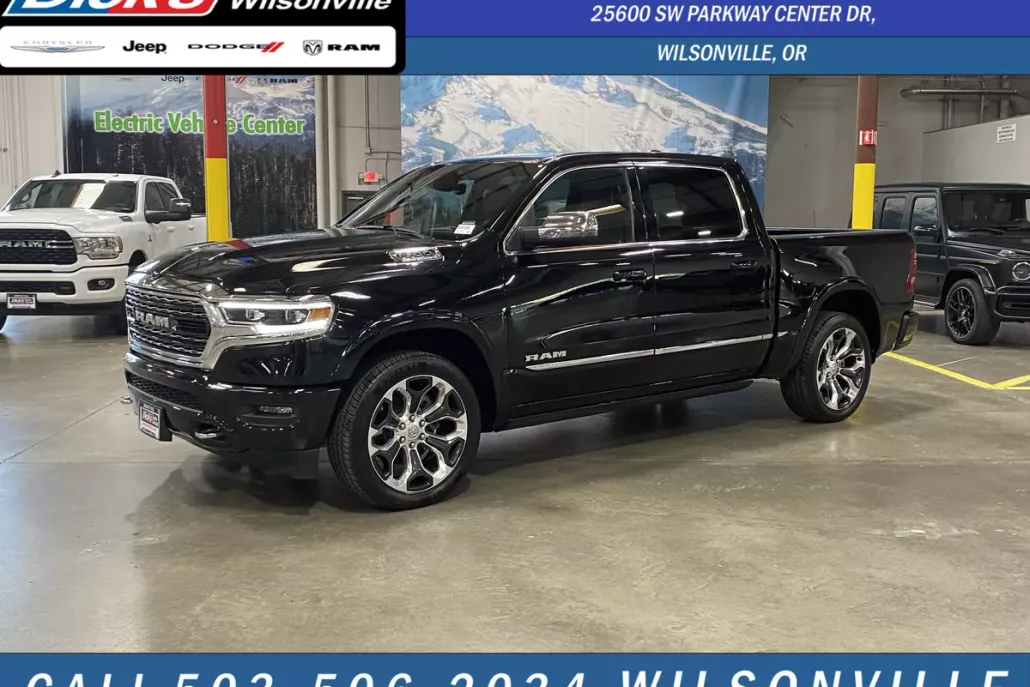 2023 Ram 1500 Limited photo 1