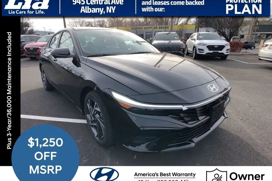 2025 Hyundai Elantra Limited photo 1
