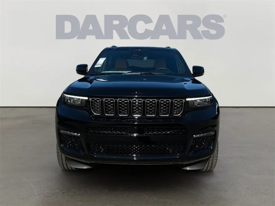 2025 Jeep Grand Cherokee L Summit photo 1