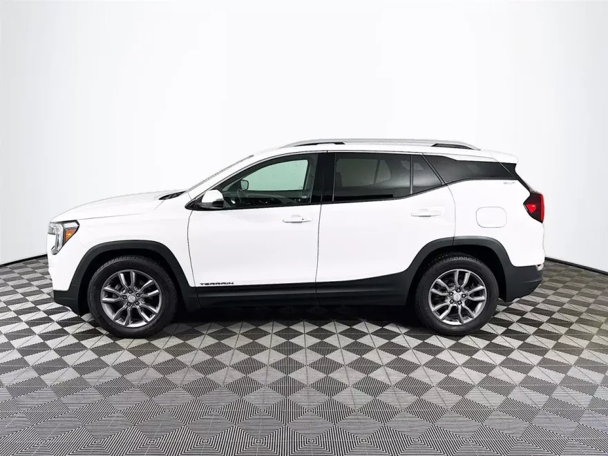 2022 Gmc Terrain SLT photo 1