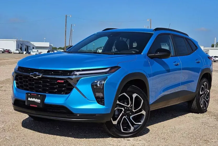 2025 Chevrolet Trax photo 1