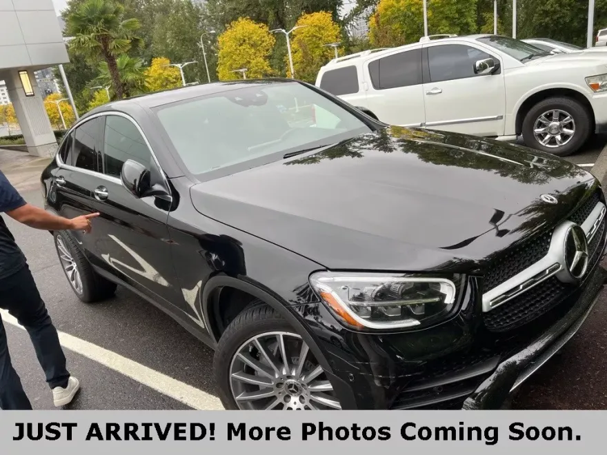 2021 Mercedes Benz GLC 300 photo 1