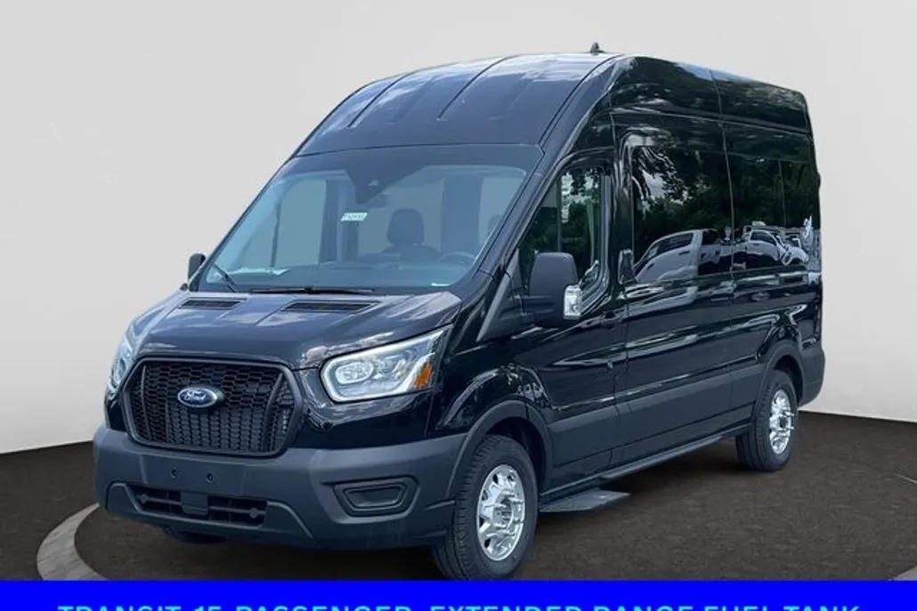 2025 Ford Transit photo 1