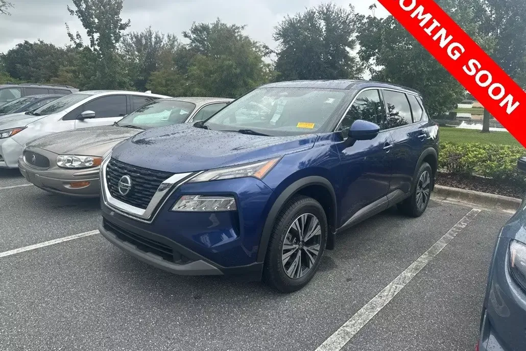 2021 Nissan Rogue SV photo 1