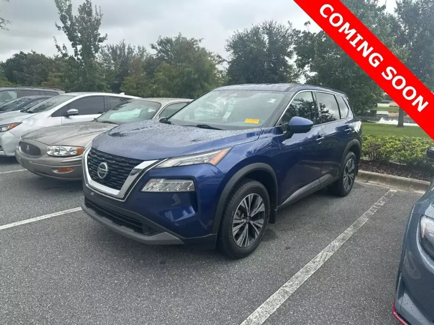 2021 Nissan Rogue SV photo 1