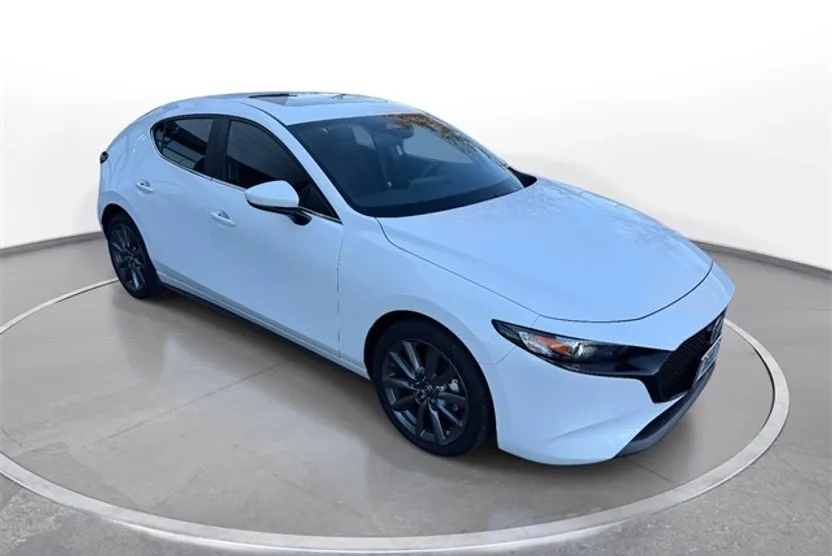 2025 Mazda Mazda3 2.5 s Preferred photo 1