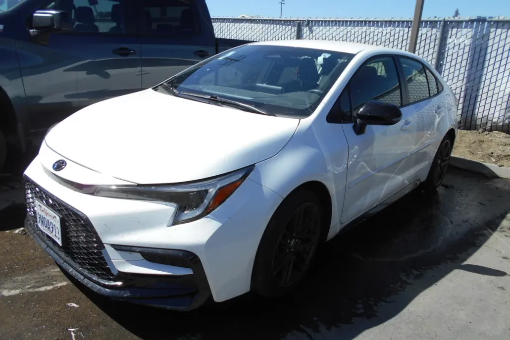 2024 Toyota Corolla Hybrid photo 1