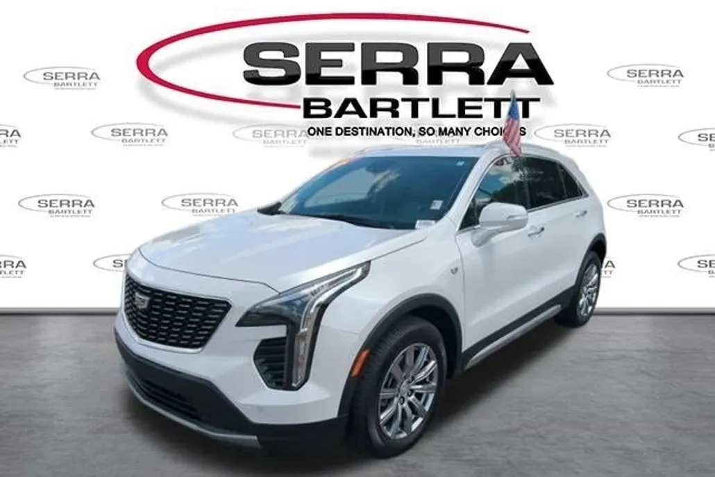 2021 Cadillac XT4 Premium Luxury photo 1