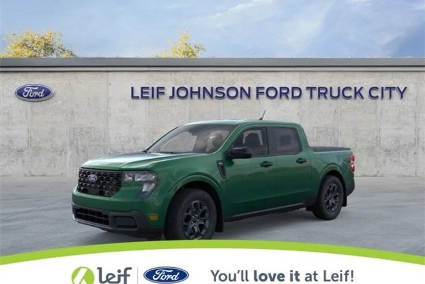 2025 Ford Maverick XLT photo 1