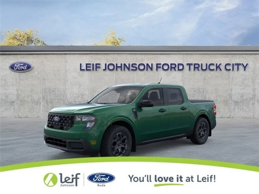 2025 Ford Maverick XLT photo 1