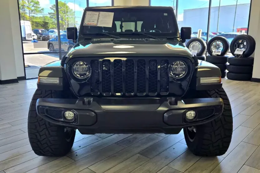 2022 Jeep Gladiator Sport photo 1