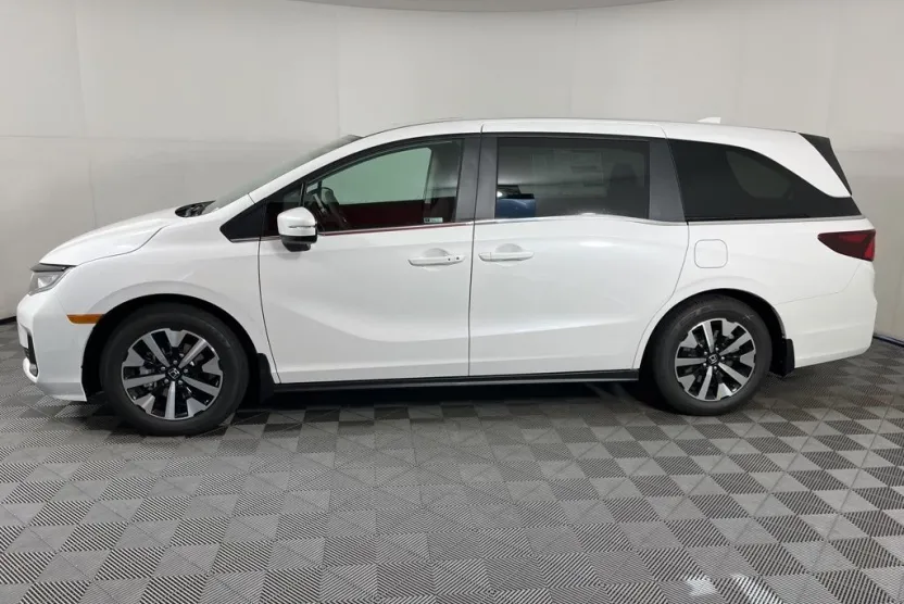 2026 Honda Odyssey EX-L photo 1