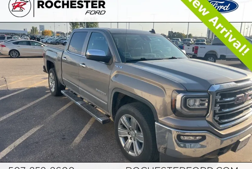 2017 Gmc Sierra 1500 SLT photo 1