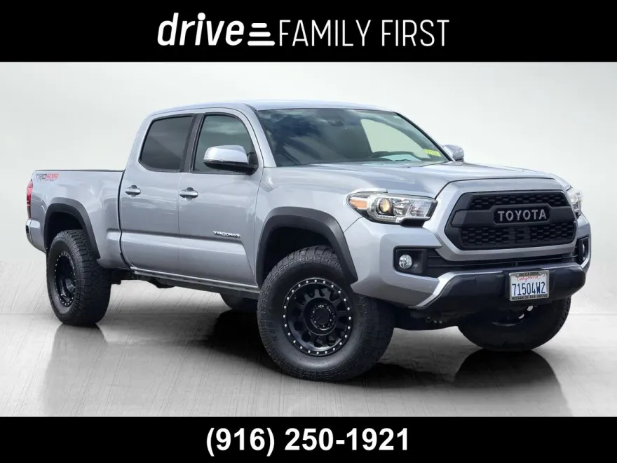 2019 Toyota Tacoma 4x4 TRD Off-Road photo 1