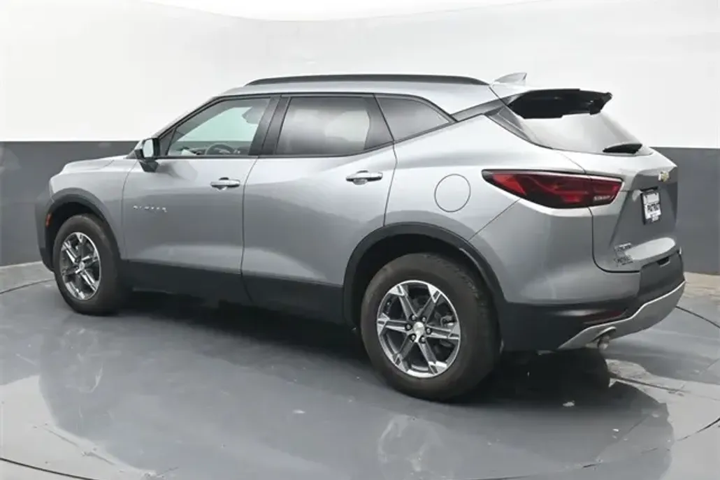 2024 Chevrolet Blazer 2LT photo 1