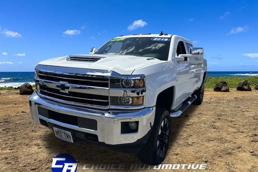 2019 Chevrolet Silverado 2500HD LT photo 1