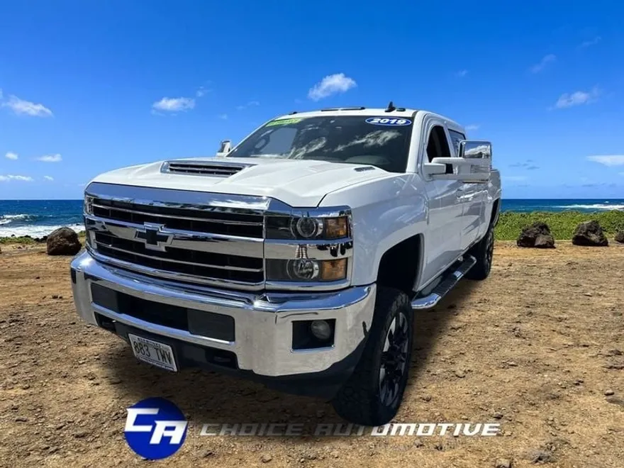 2019 Chevrolet Silverado 2500HD LT photo 1
