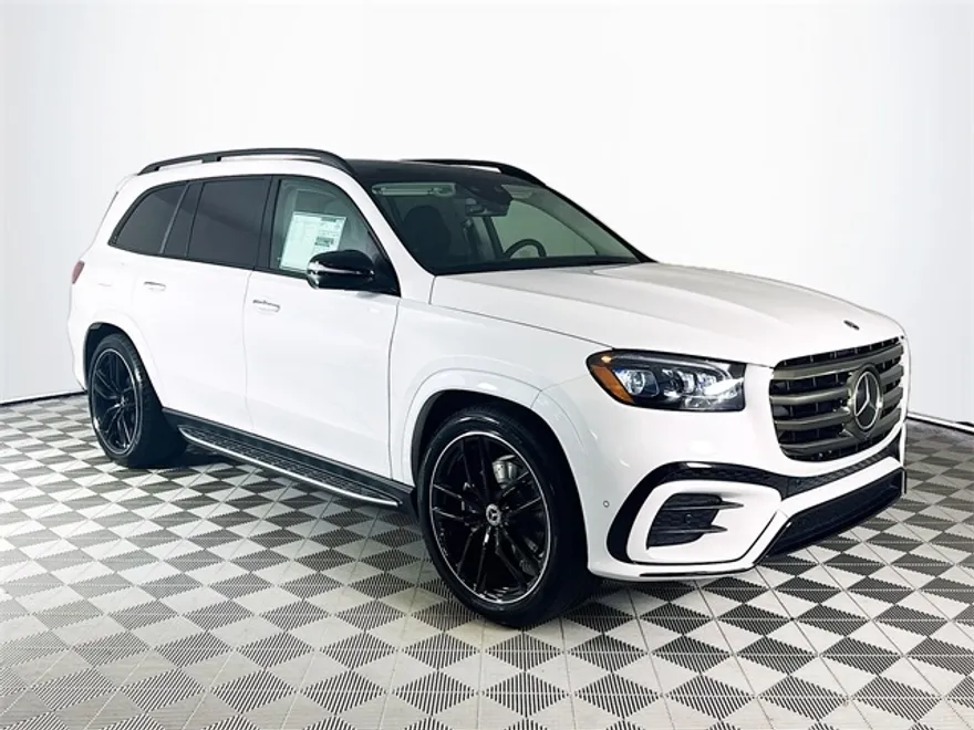 2026 Mercedes Benz GLS 450 4MATIC photo 1