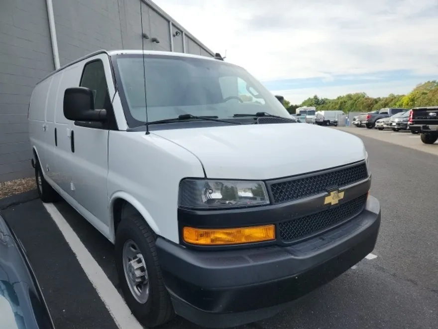 2022 Chevrolet Express 2500 Work Van Cargo photo 1