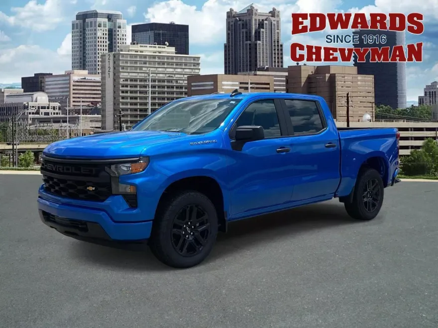 2025 Chevrolet Silverado 1500 Custom photo 1