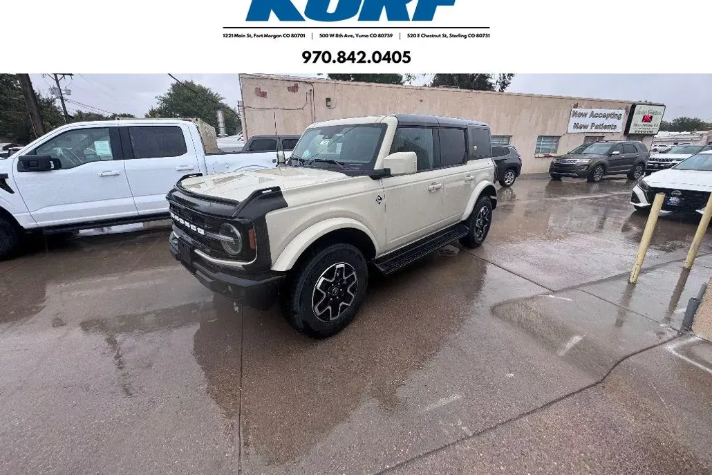 2025 Ford Bronco Outer Banks photo 1