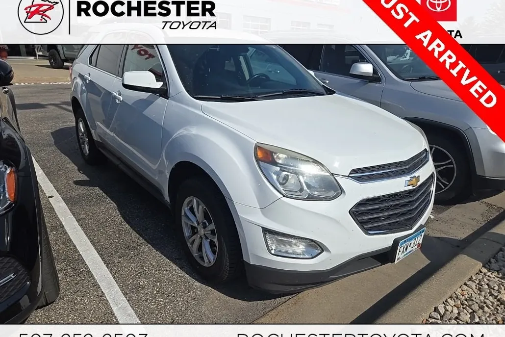 2016 Chevrolet Equinox LT photo 1