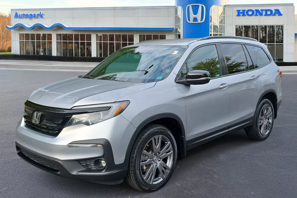 2022 Honda Pilot Sport photo 1