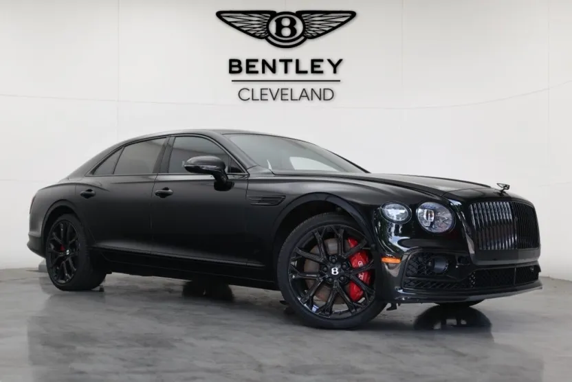2023 Bentley Flying Spur S photo 1