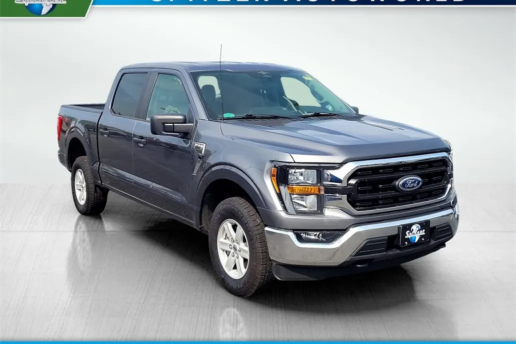 2023 Ford F-150 XLT photo 1