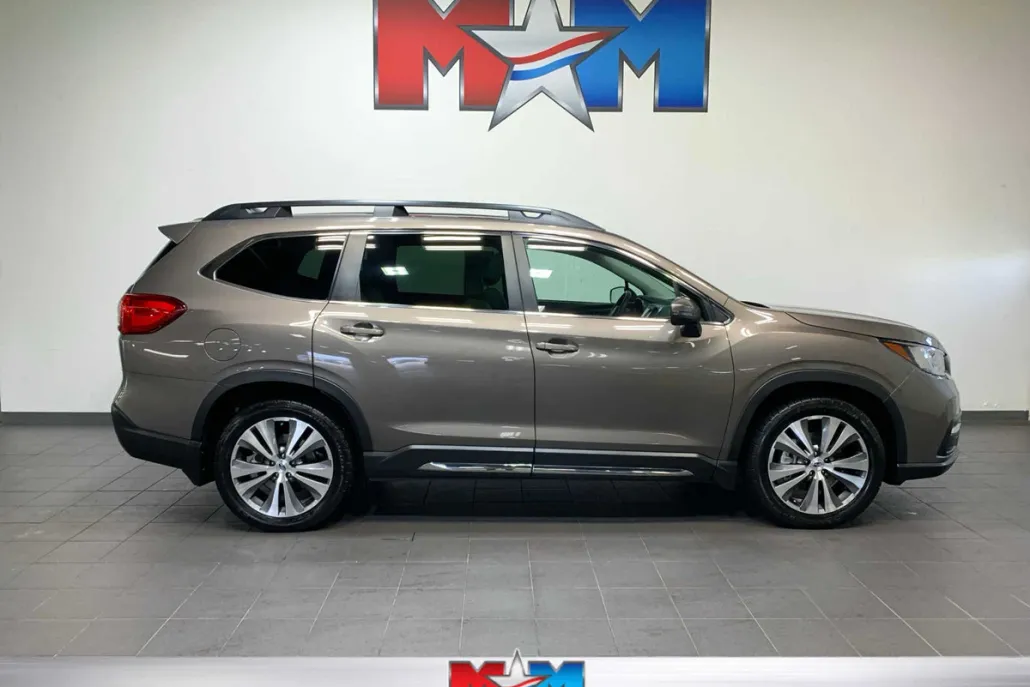 2021 Subaru Ascent Limited photo 1